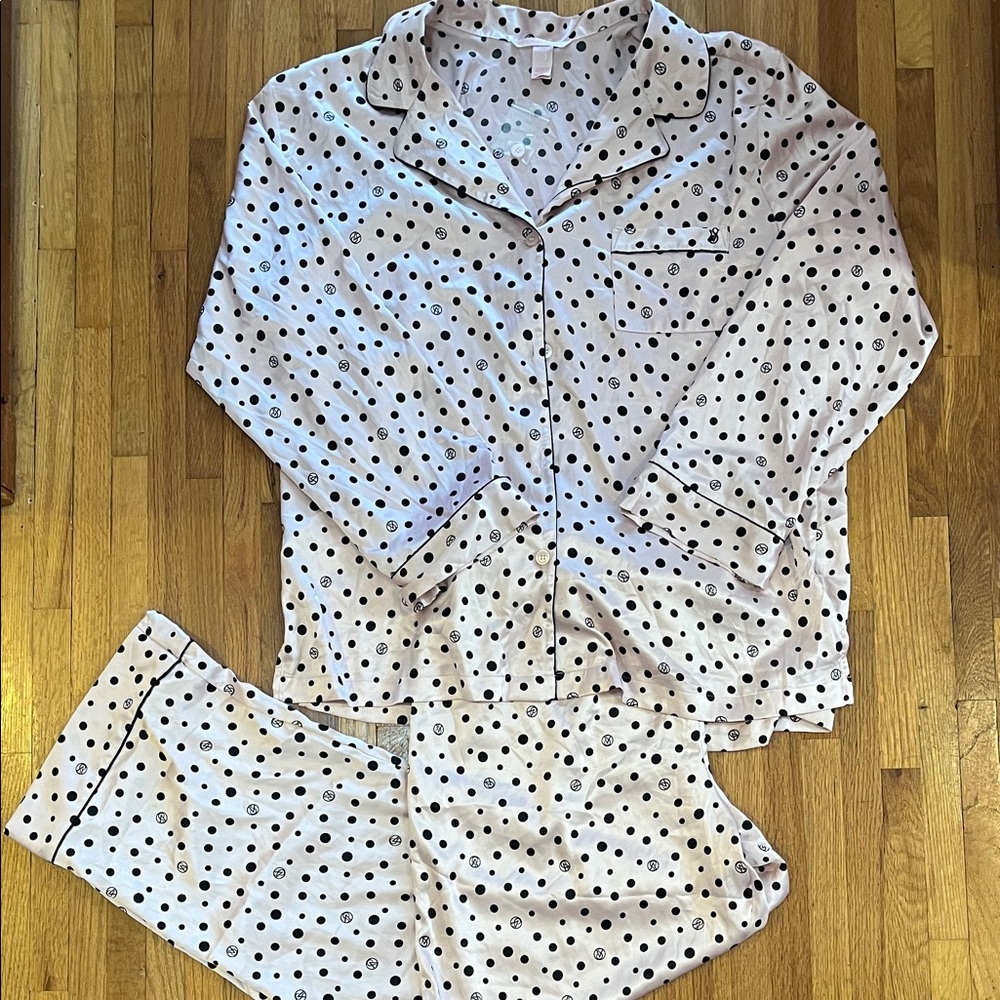 Vintage Victoria’s Secret satin pajamas